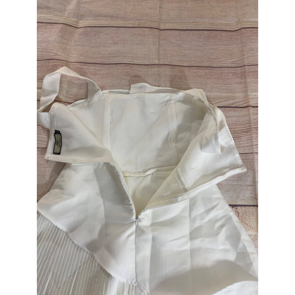 HA Boutique Women's White Asymetrical Cocktail Mini Dress - Medium - Picture 14 of 14